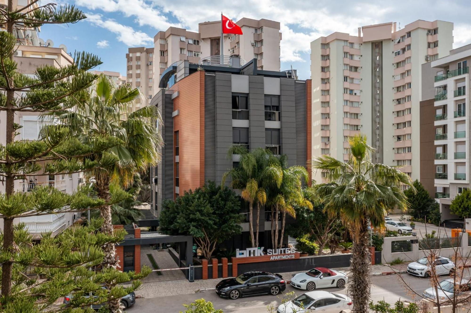 Bmk Suites Apartments Αττάλεια Εξωτερικό φωτογραφία